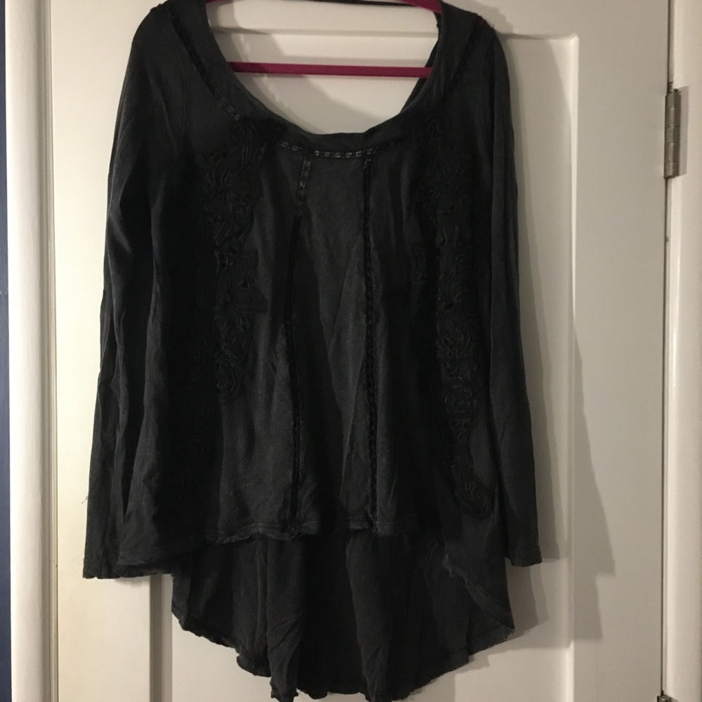 Free people flowy black top